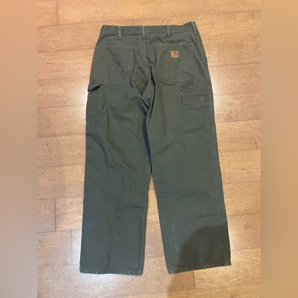 Carhartt Dungaree fit 32x30
Excellent condition - Picture 2 of 3